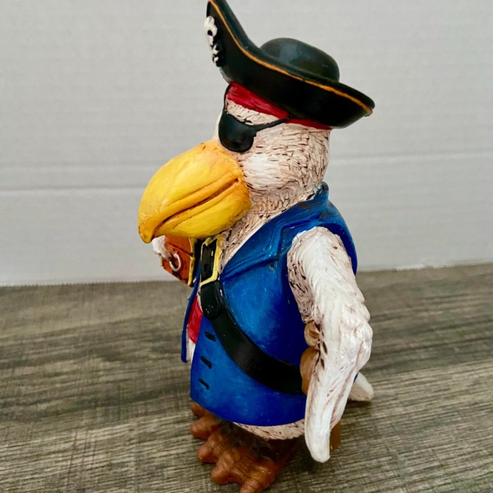 Seagull Pirate Figurine Wood Sword Tiki Bar Coastal Beach Home Decor - Picture 4 of 4